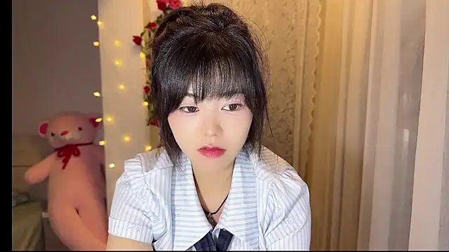 inlkitten online show from 07-12-26, 03:47