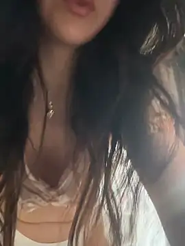 LoveYou2899 online show from 06-26-26, 07:13
