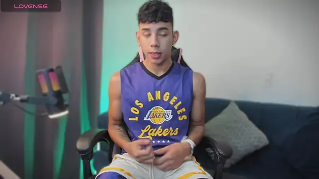 andy cute22 online show from 07-18-26, 04:22