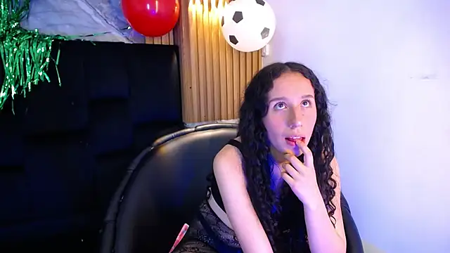 Snapshot of Zafira_Cass chatting on 07-02-26, 03:17 Zafira Cass online show from 07-02-26, 03:17