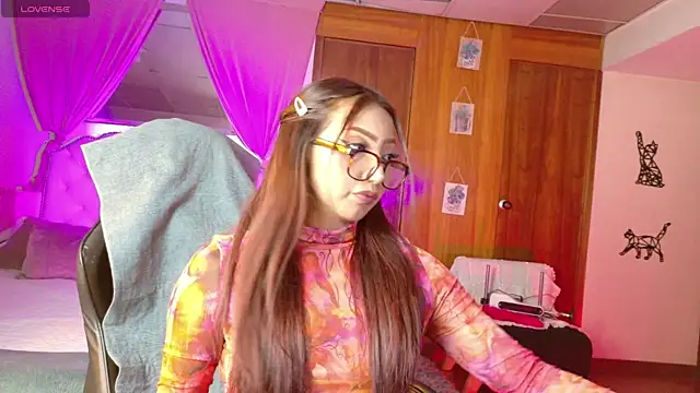 Cattleya Love online show from 07-23-26, 03:15