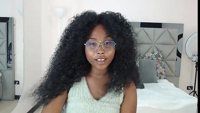 lily mendoza online show from 07-07-26, 07:40