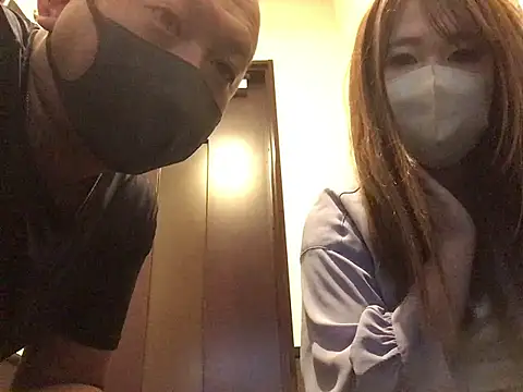 Snapshot of ami-ami0612 chatting on 06-12-26, 07:07 ami-ami0612 online show from 06-12-26, 07:07