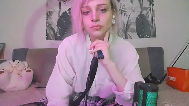FreyaKatty online show from 07-08-26, 02:43