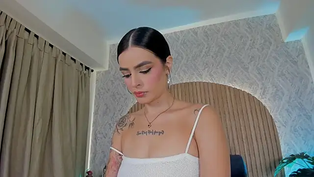 Snapshot of Victoria_Blake_ chatting on 07-29-26, 03:48 Victoria Blake online show from 07-29-26, 03:48