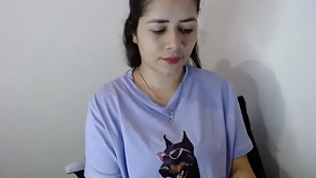 Luna zoe online show from 07-15-26, 10:04