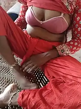 Snapshot of NEELU_VERMAA chatting on 07-14-26, 05:12 NEELU VERMAA online show from 07-14-26, 05:12
