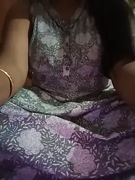 Snapshot of NEELU_VERMAA chatting on 07-21-26, 03:25 NEELU VERMAA online show from 07-21-26, 03:25