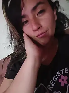 Snapshot of sophia_pink17 chatting on 08-01-26, 04:50 sophia pink17 online show from 08-01-26, 04:50