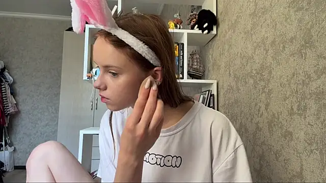 Mollybeans online show from 07-29-26, 12:14