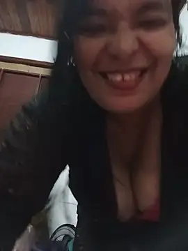 Snapshot of Ariais502026 chatting on 08-01-26, 02:22 Ariais502026 online show from 08-01-26, 02:22