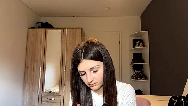 SpanishRooter online show from 06-14-26, 05:37
