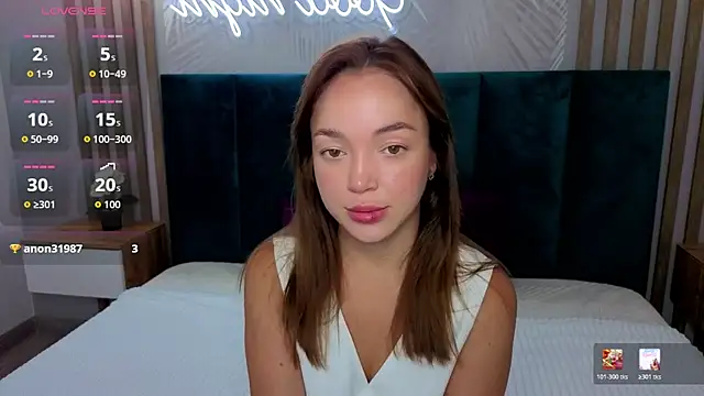 Snapshot of Christy_Beauty chatting on 07-21-26, 01:08 Christy Beauty online show from 07-21-26, 01:08