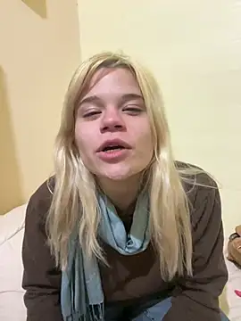 Snapshot of lolitacoreee chatting on 07-02-26, 03:17 lolitacoreee online show from 07-02-26, 03:17
