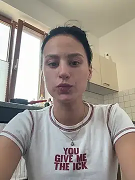 MisssMiaaa17 online show from 07-14-26, 08:41