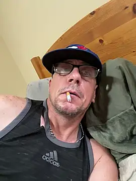 Snapshot of Dicklegend2245 chatting on 06-26-26, 02:32 Dicklegend2245 online show from 06-26-26, 02:32