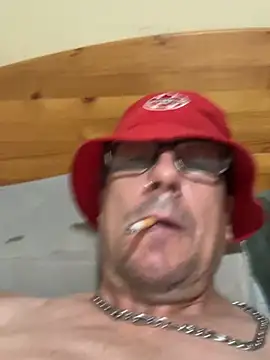 Snapshot of Dicklegend2245 chatting on 07-30-26, 10:36 Dicklegend2245 online show from 07-30-26, 10:36