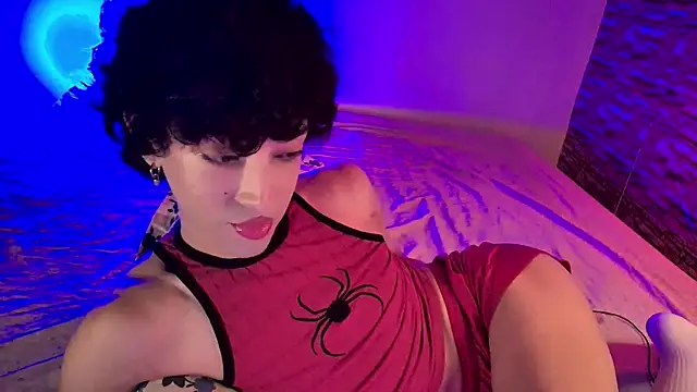 Snapshot of xFemboyToy chatting on 07-11-26, 04:04 xFemboyToy online show from 07-11-26, 04:04