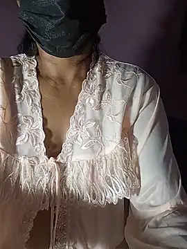 Nikini-xx online show from 07-28-26, 06:42
