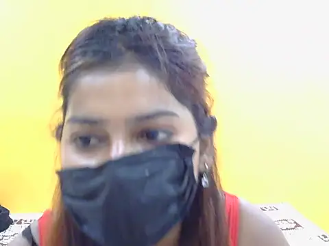 Snapshot of dream_-girl chatting on 06-27-26, 05:34 dream -girl online show from 06-27-26, 05:34