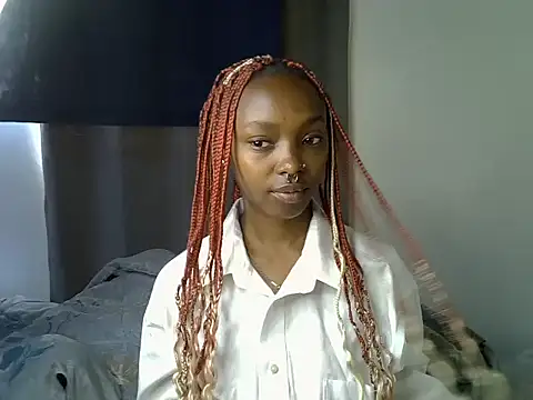 Petiteliz online show from 06-16-26, 08:06