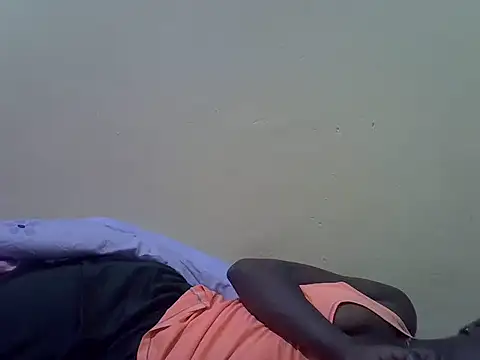 Snapshot of sexycuteliz chatting on 06-26-26, 06:23 sexycuteliz online show from 06-26-26, 06:23