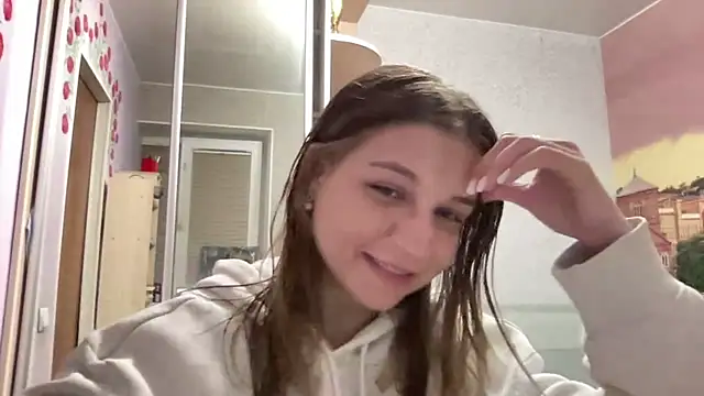 HwaTrippel online show from 07-19-26, 05:16