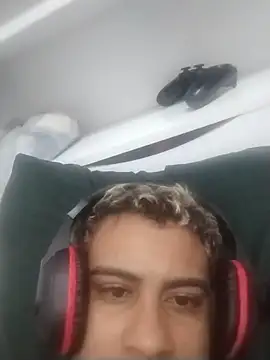 01LeonBlack online show from 07-17-26, 04:08