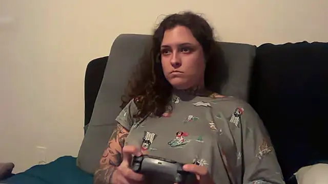 snowflakee69 online show from 07-08-26, 03:22