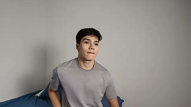 Snapshot of luandy_1 chatting on 06-18-26, 12:31 luandy 1 online show from 06-18-26, 12:31