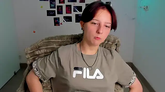 Snapshot of Dilara_Kiss_ chatting on 07-17-26, 05:14 Dilara Kiss online show from 07-17-26, 05:14