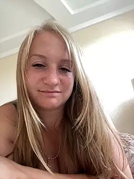 Emilia ki online show from 06-23-26, 10:46