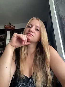 Emilia ki online show from 08-04-26, 04:37