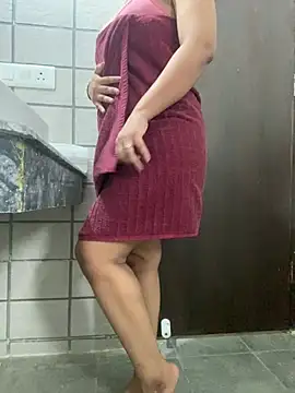Hotty Nancyy online show from 07-20-26, 06:17
