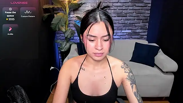 Snapshot of candy_spicy1 chatting on 06-18-26, 03:49 candy spicy1 online show from 06-18-26, 03:49