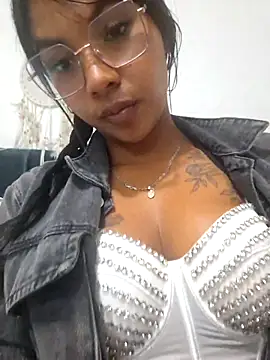 sophiagomezx online show from 07-11-26, 09:38