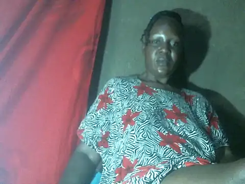 Snapshot of freaky-pussy2 chatting on 06-18-26, 03:40 freaky-pussy2 online show from 06-18-26, 03:40