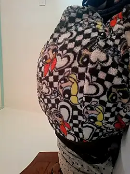 Snapshot of meshje chatting on 06-20-26, 12:08 meshje online show from 06-20-26, 12:08