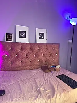 vivirouse online show from 06-19-26, 07:17
