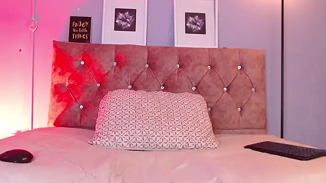 vivirouse online show from 07-13-26, 07:05