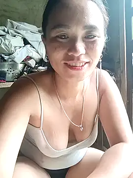 Snapshot of chychy113 chatting on 07-11-26, 03:09 chychy113 online show from 07-11-26, 03:09