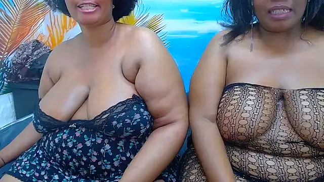 Snapshot of CURVYELEGANCExxx chatting on 07-18-26, 01:26 CURVYELEGANCExxx online show from 07-18-26, 01:26