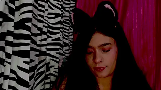 Snapshot of Cristal-66 chatting on 07-14-26, 02:05 Cristal-66 online show from 07-14-26, 02:05