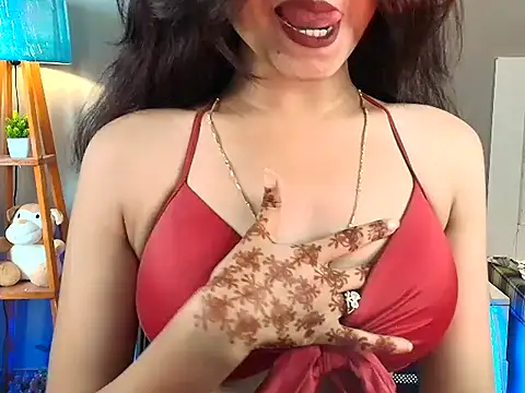 Snapshot of Your-mansi chatting on 07-14-26, 10:21 Your-mansi online show from 07-14-26, 10:21