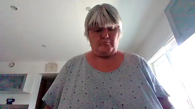 Snapshot of coquinesensuel chatting on 07-11-26, 07:33 coquinesensuel online show from 07-11-26, 07:33