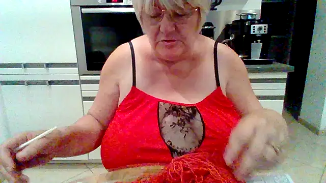 Snapshot of coquinesensuel chatting on 07-12-26, 08:22 coquinesensuel online show from 07-12-26, 08:22