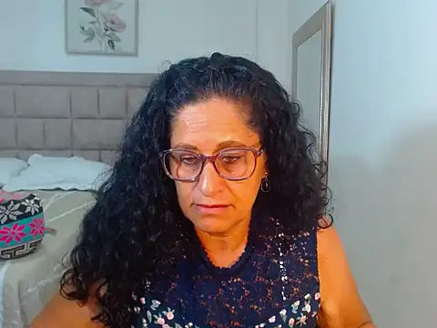 juanitaaxoox online show from 07-18-26, 01:37