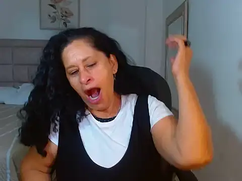 juanitaaxoox online show from 07-21-26, 01:35