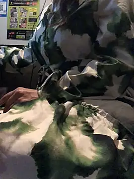 KIRA kiki online show from 06-29-26, 06:08