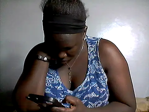 Snapshot of babrah2 chatting on 06-25-26, 08:35 babrah2 online show from 06-25-26, 08:35